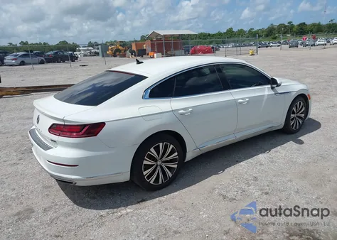 2019 Volkswagen Arteon 2.0T Se z USA, uszkodzony, nr VIN WVWBR7ANXKE008601